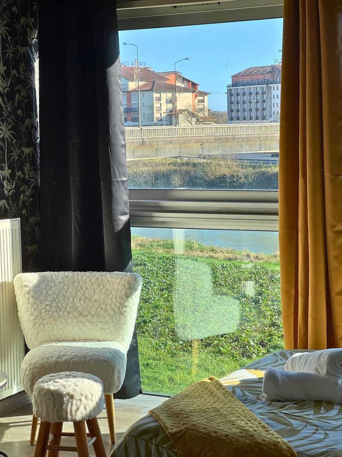 Ferienwohnung Majestic - Wifi - Parking - Vue Dax Exterior foto